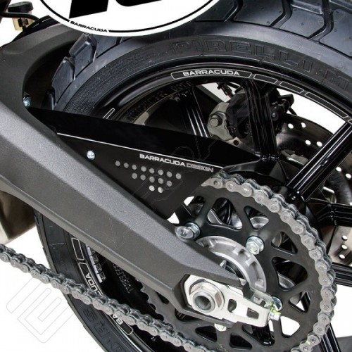 BARRACUDA COPRICATENA NERO in ALLUMINIO per DUCATI SCRAMBLER 800 2014 / 2020