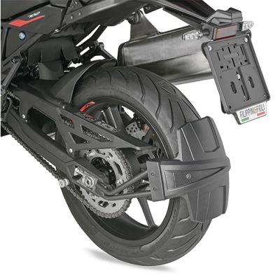 GIVI RM8717KIT Kit paraspruzzi RM02 con attacchi specifici per BENELLI TRK 702 - TRK 702 X 2023 2024