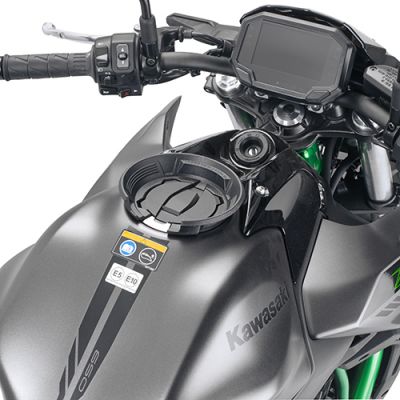 GIVI BF81 Flangia per borse da serbatoio TANKLOCK - TanklockED per KAWASAKI Z 650 2023