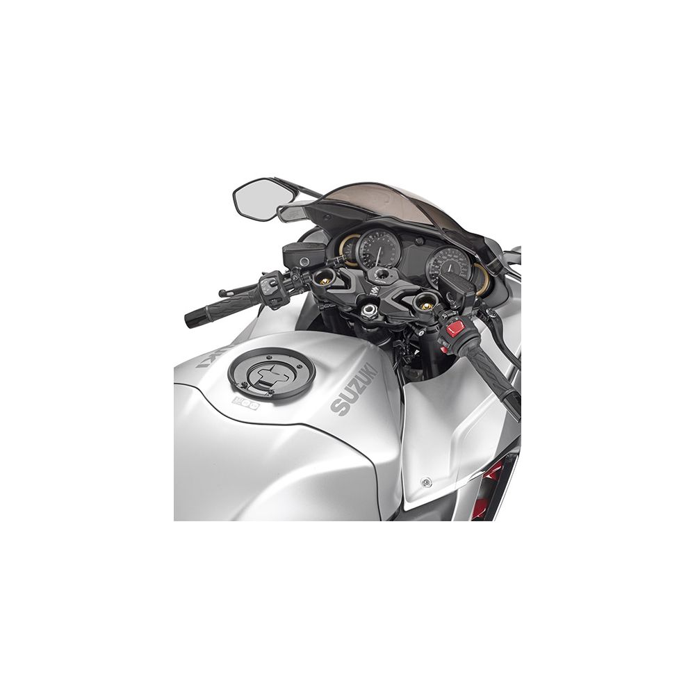 GIVI BF67 Flangia per l’utilizzo di borse da serbatoio TANKLOCK - TanklockED per SUZUKI HAYABUSA GSX 1300 R 2021 / 2023